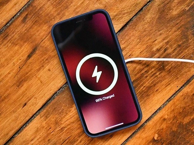 南召苹果手机维修分享iPhone 12可以随便充电吗 
